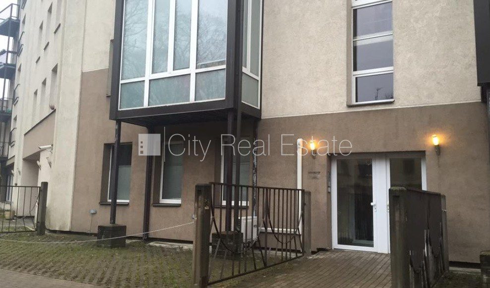 Komerctelpas Rīga, Centrs, 107 m², pārdod, Foto 1 no 10
