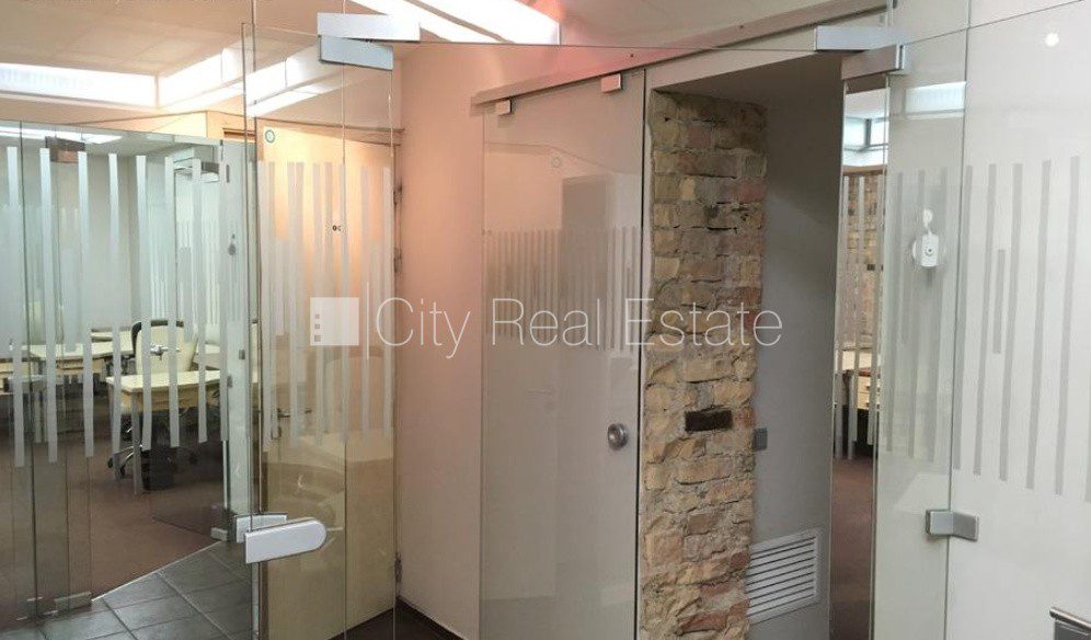 Komerctelpas Rīga, Centrs, 107 m², pārdod, Foto 2 no 10