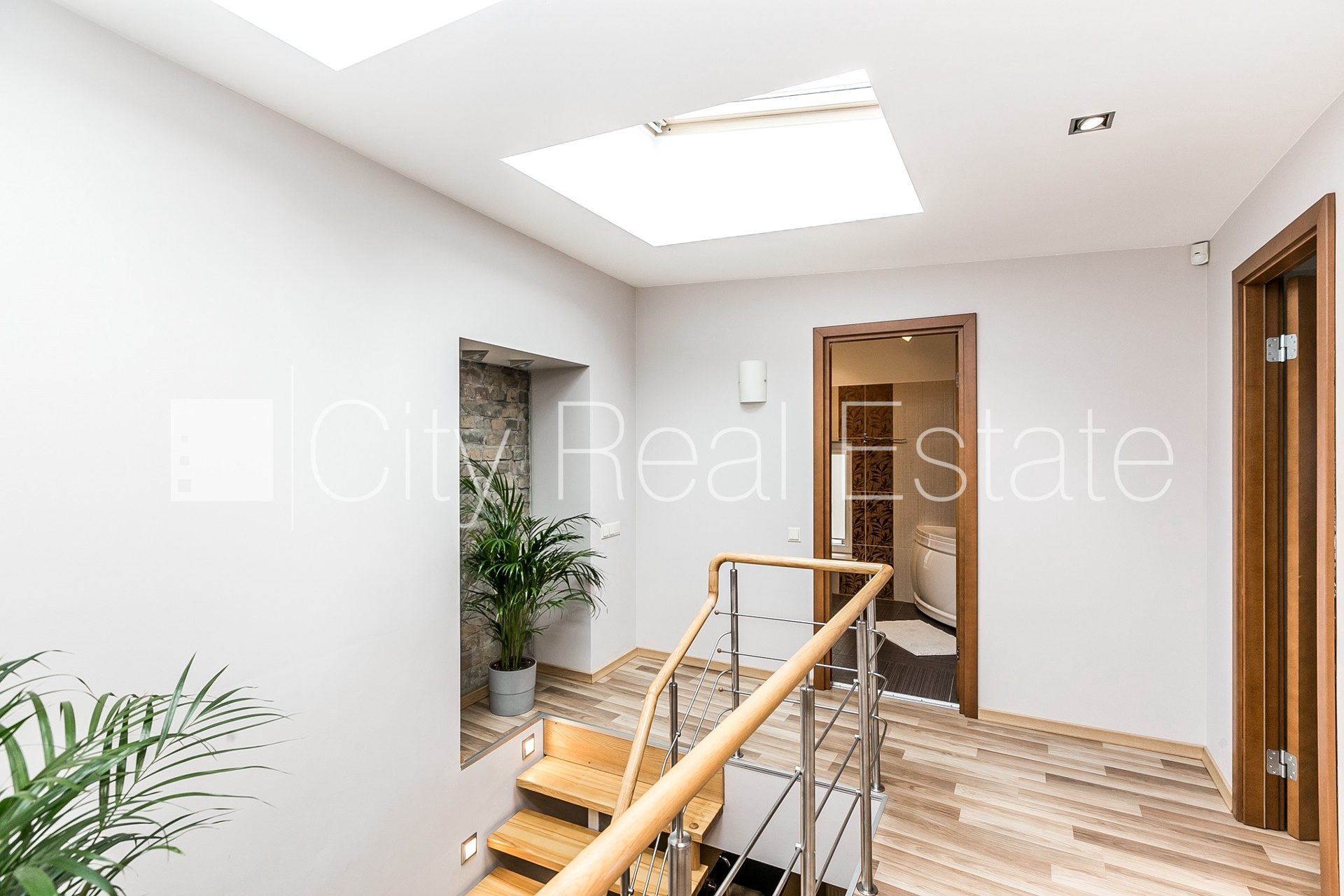 3-room apartment for sale in Riga, City Centre, 93 m², Photo 8 of 10