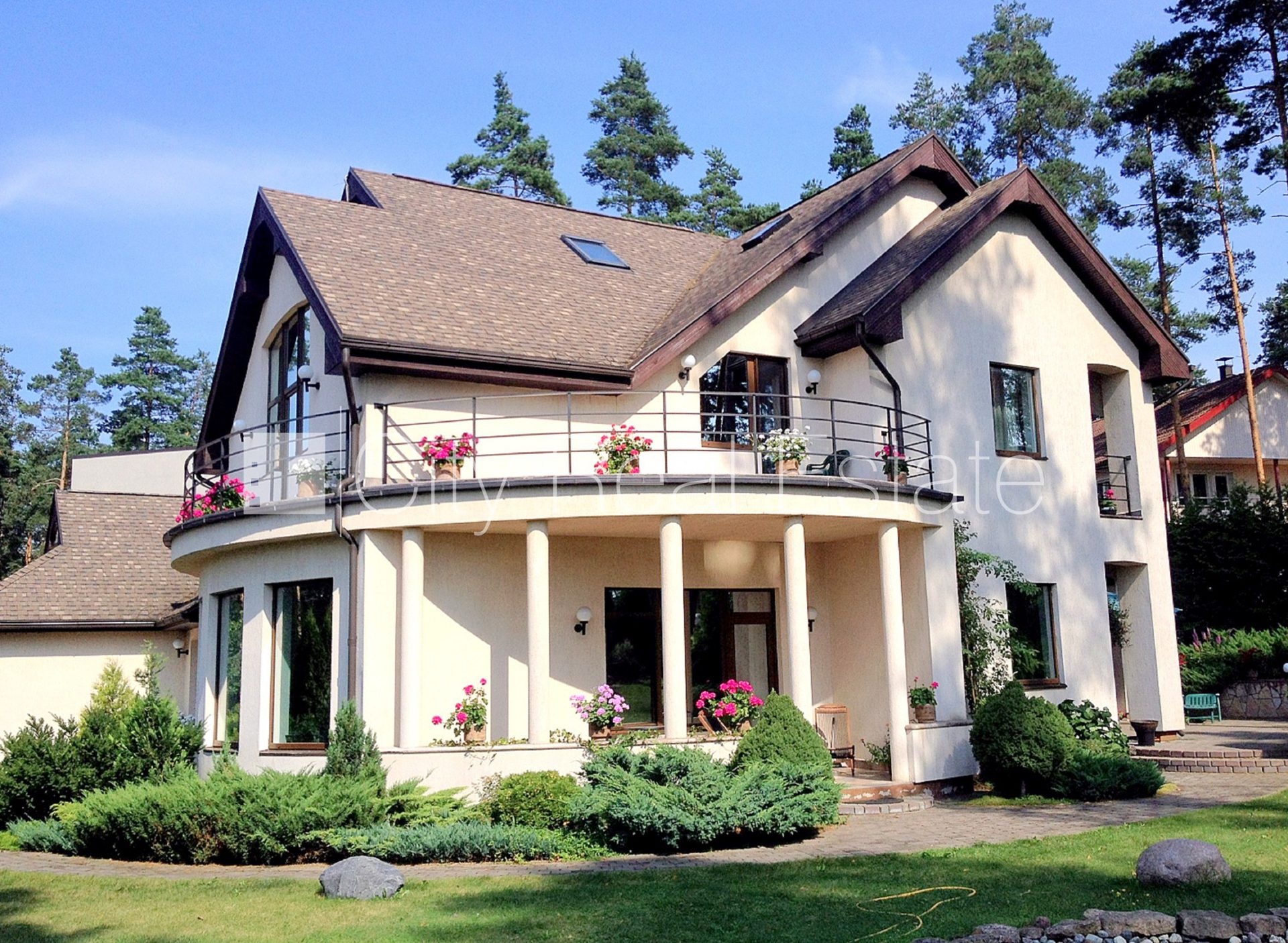 Māja Garkalnes pagasts, 420 m², pārdod, Foto 4 no 10