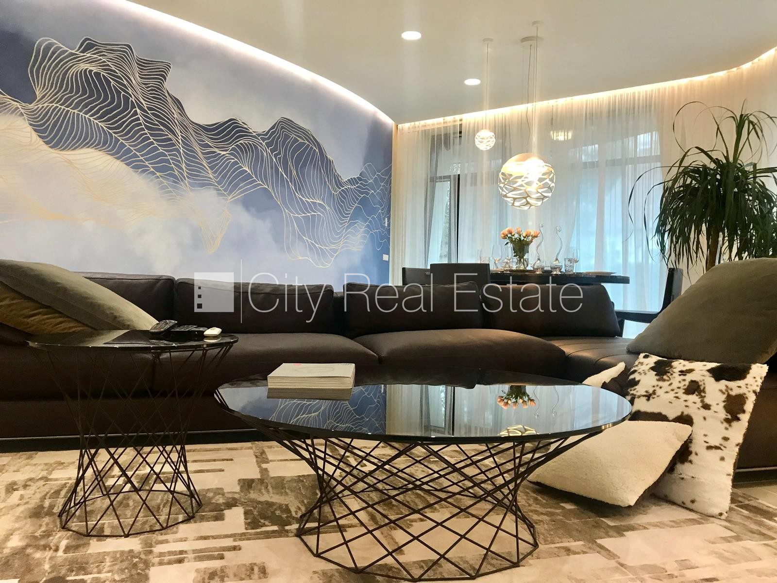 4 istabu dzīvoklis Jūrmala, Dzintari, 264 m², pārdod, Foto 4 no 10