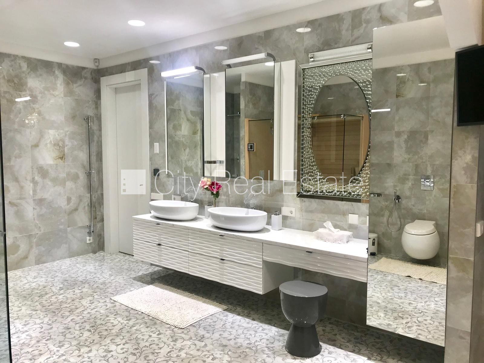 4 istabu dzīvoklis Jūrmala, Dzintari, 264 m², pārdod, Foto 10 no 10