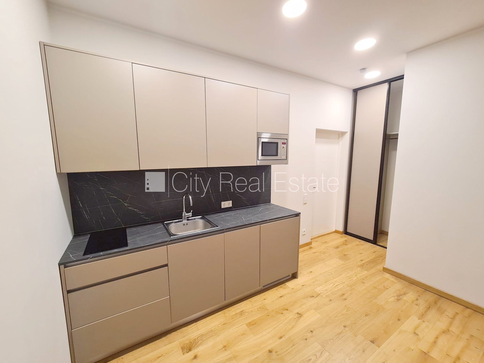 2-toaline korter Rīga, Centrs, 50 m², üür, Foto 8 / 10