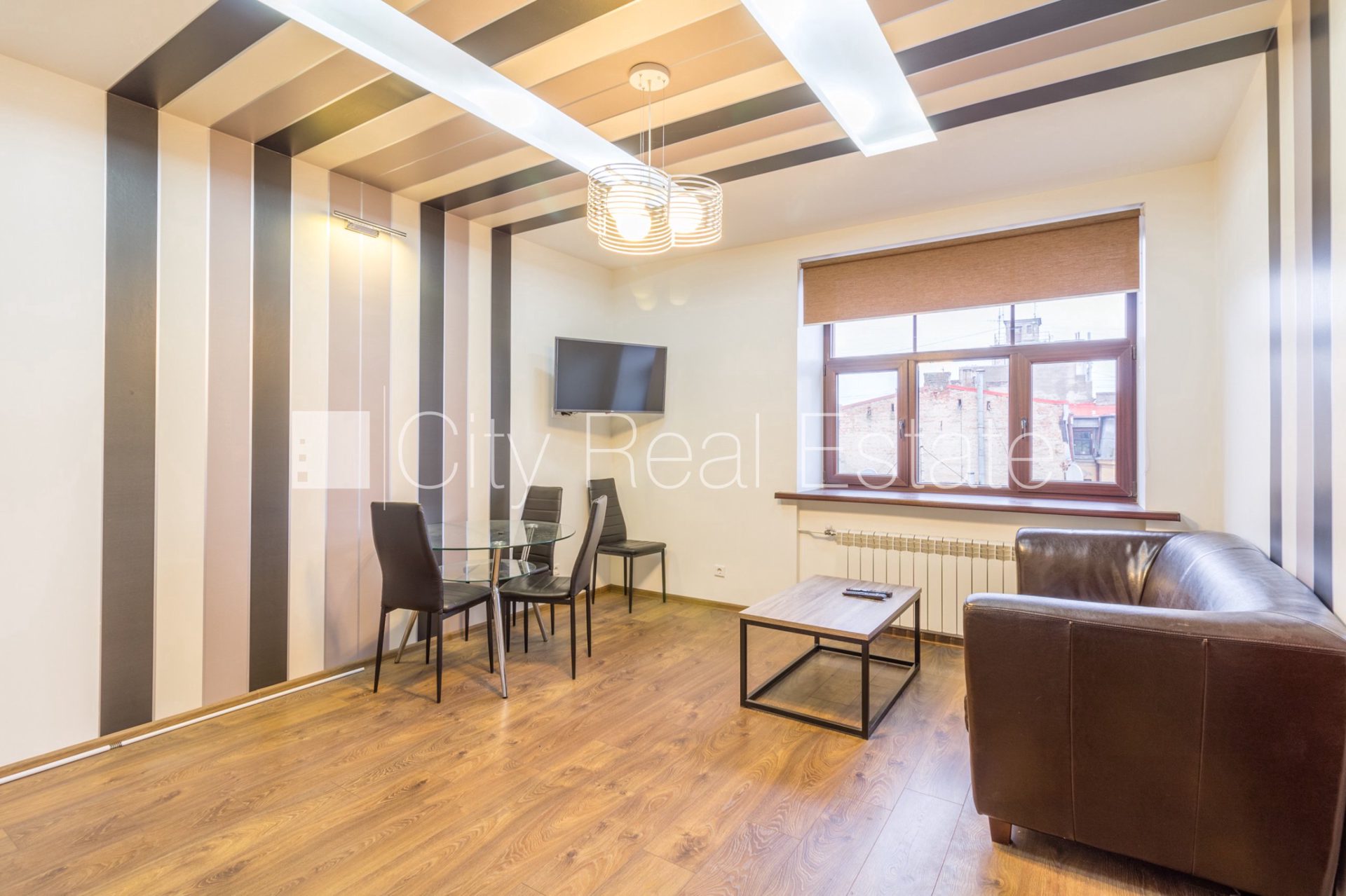 2-room apartment for rent in Riga, City Centre, 45 m², Photo 1 of 8