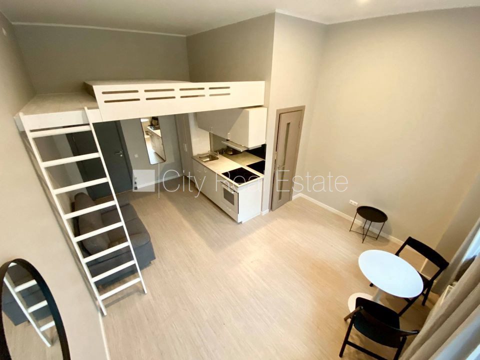 1-комнатная квартира в Рига, Центр, 20 м², аренда, Фото 1 из 10