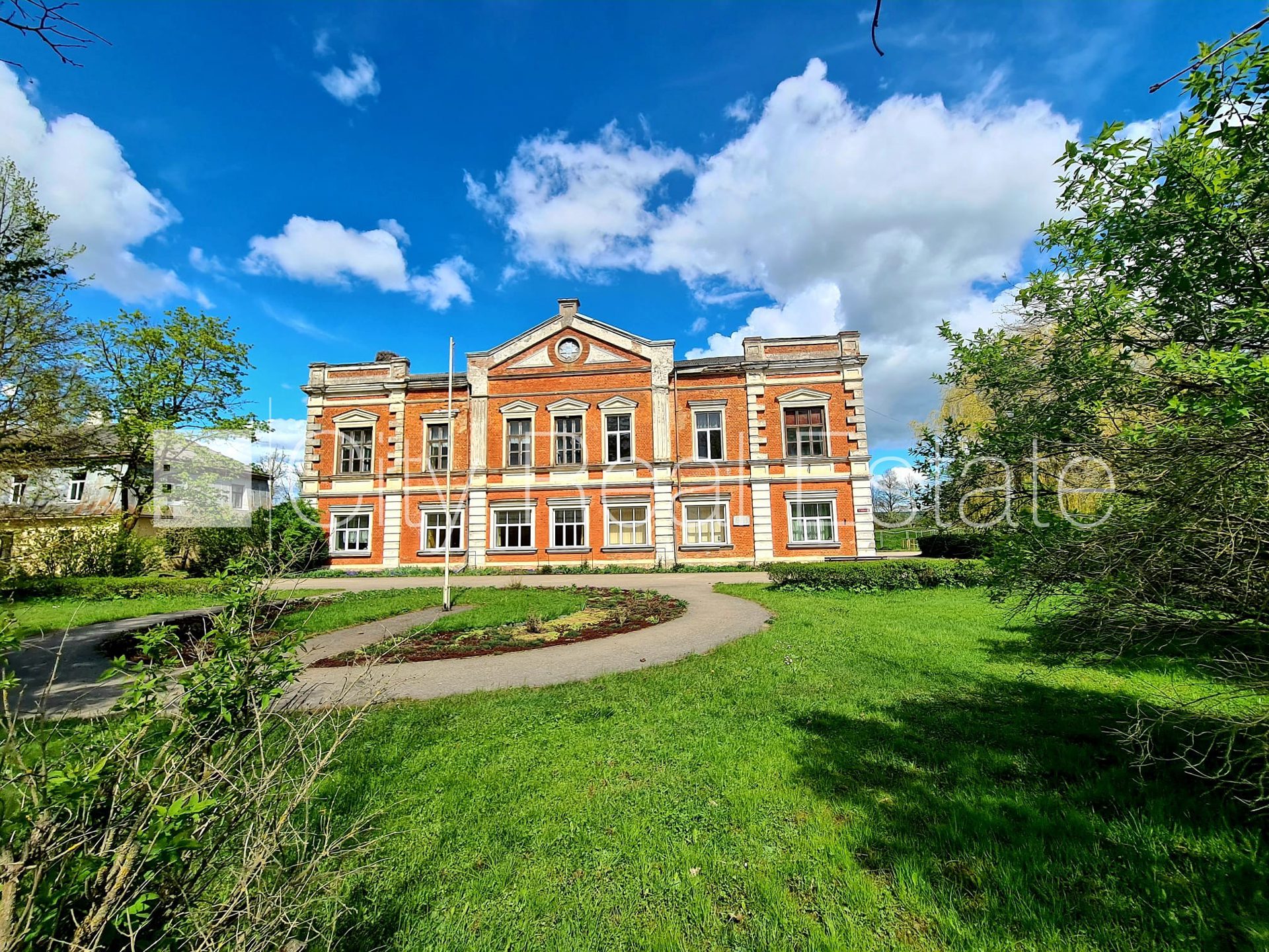 Maja Bukaišu pagasts, 1558 m², müük, Foto 1 / 10