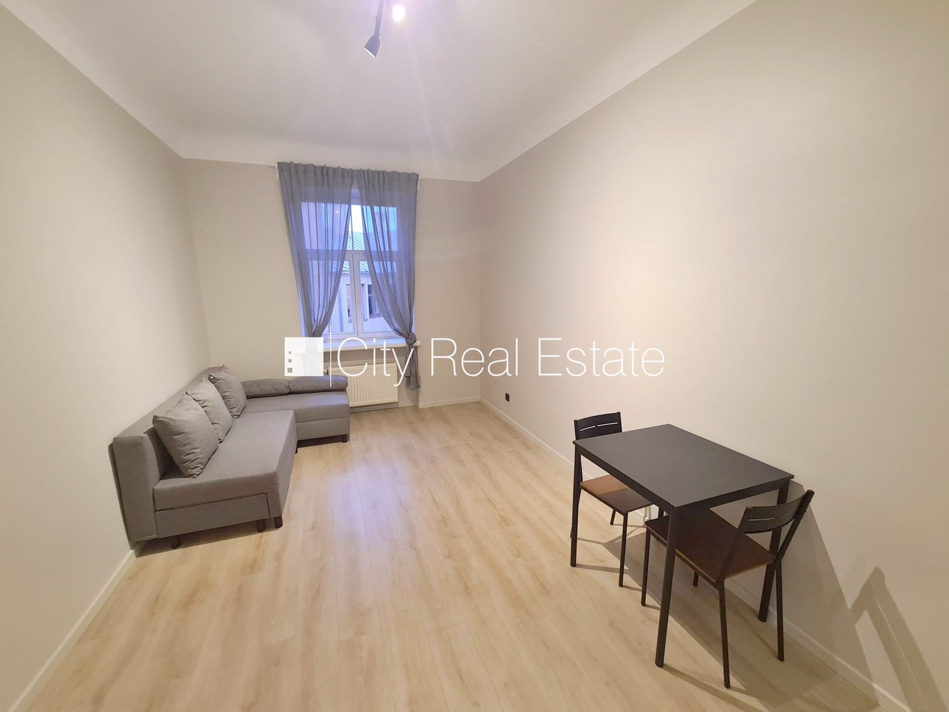 1-room apartment for rent in Riga, City Centre, 30 m², Photo 3 of 10