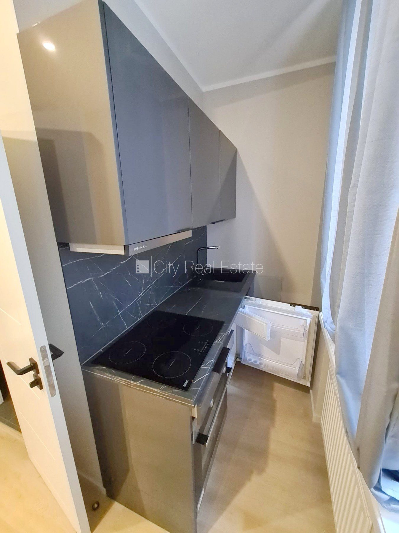 1-toaline korter Rīga, Centrs, 29 m², üür, Foto 9 / 10