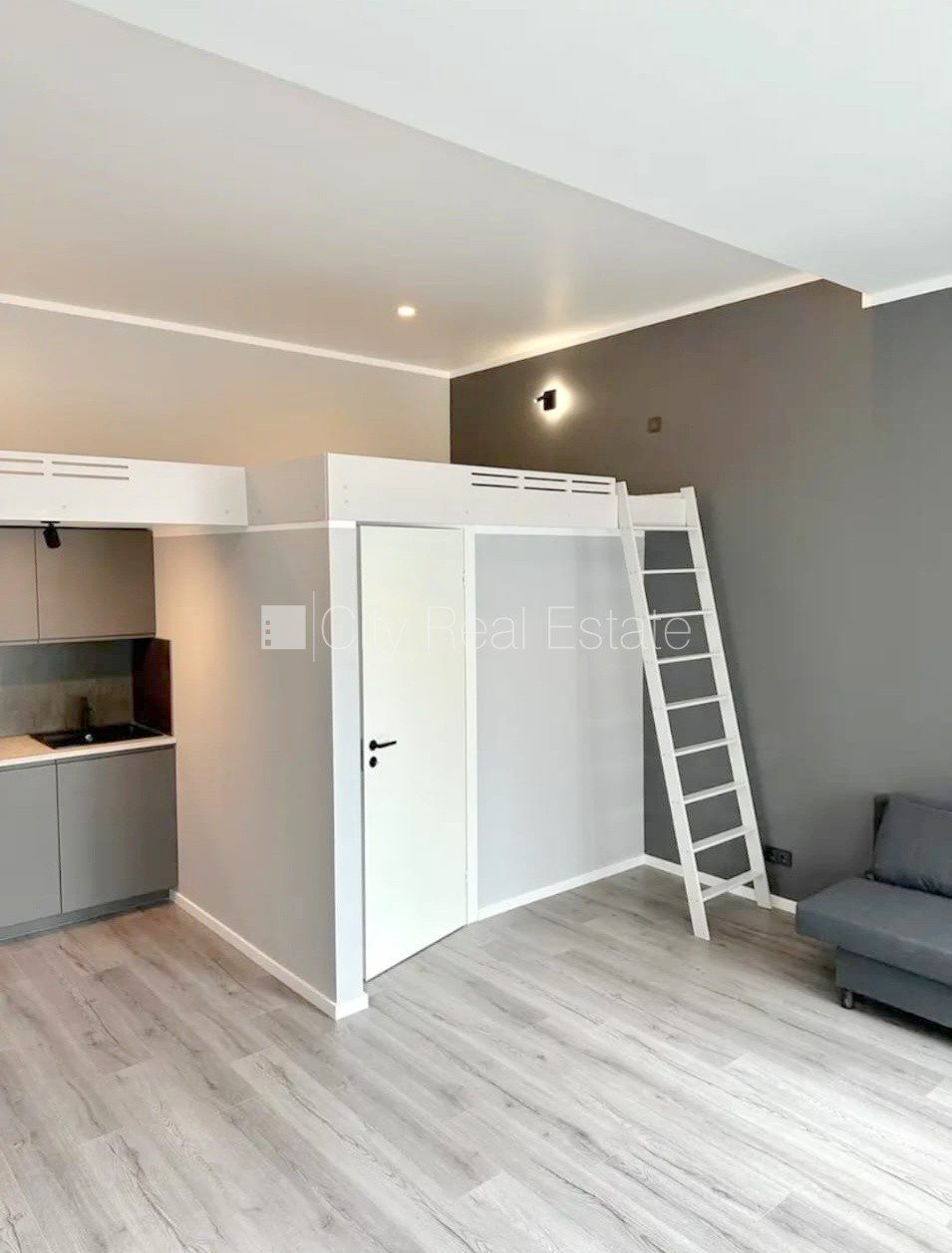 1-toaline korter Rīga, Centrs, 32 m², üür, Foto 2 / 10