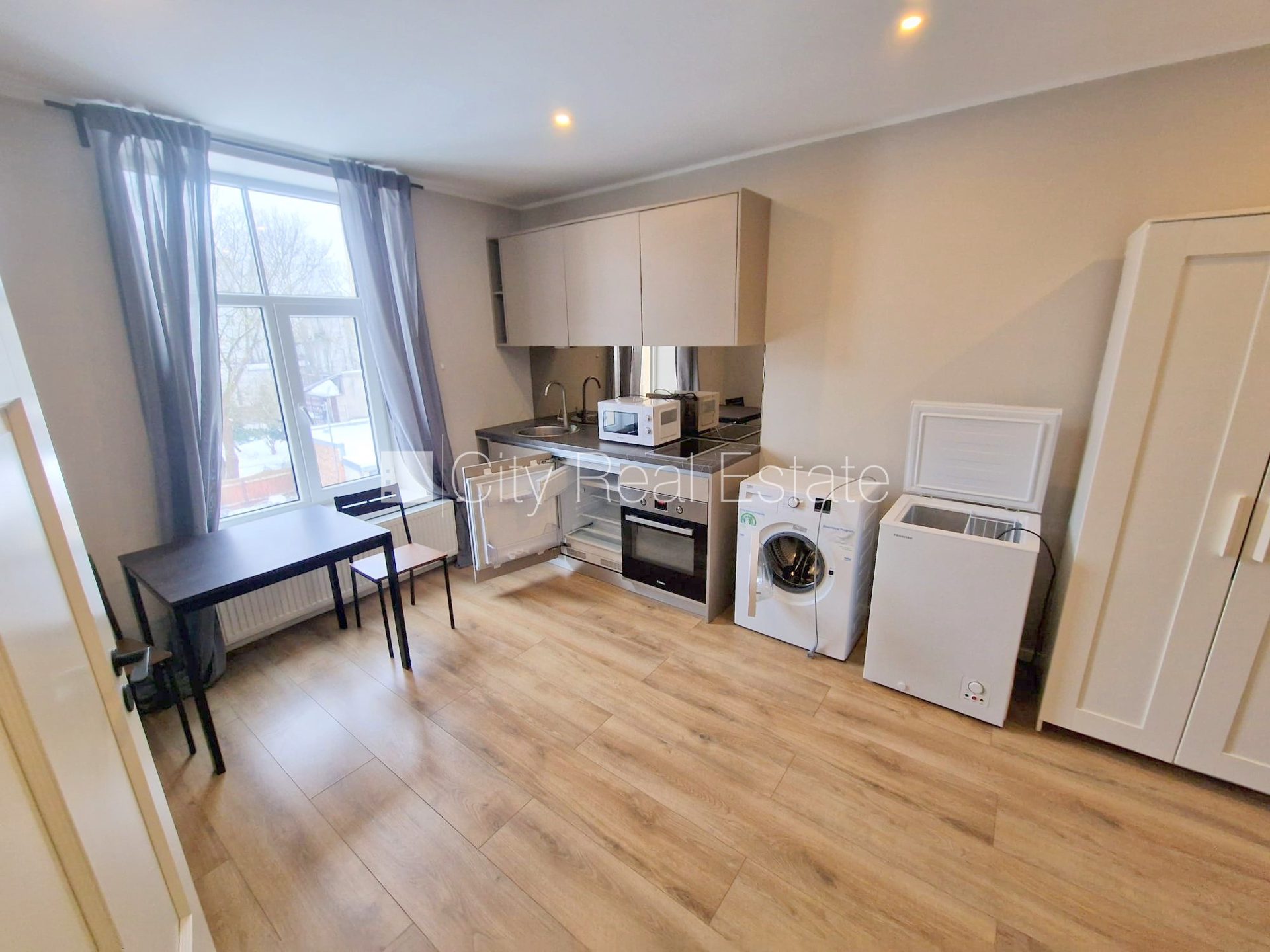 2-toaline korter Rīga, Centrs, 40 m², üür, Foto 3 / 10