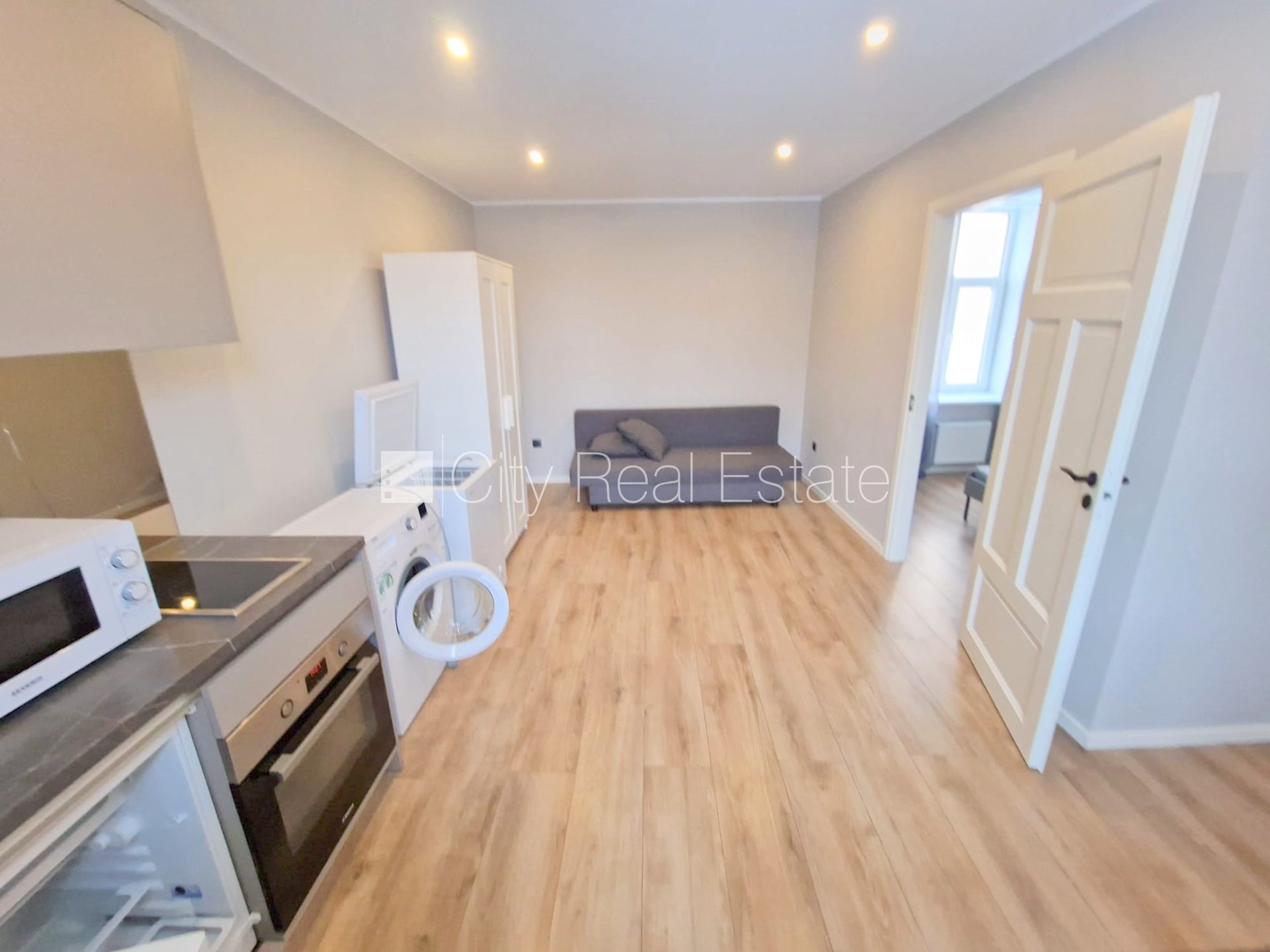 2-toaline korter Rīga, Centrs, 40 m², üür, Foto 5 / 10