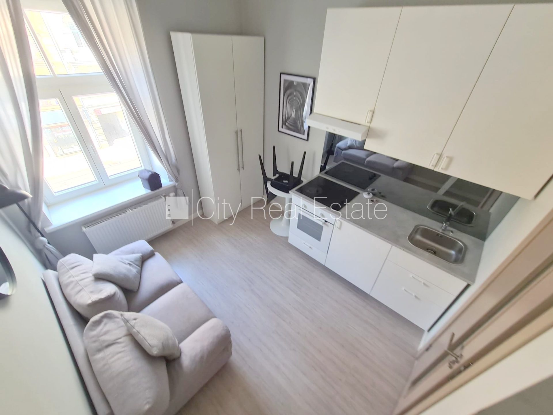 1-toaline korter Rīga, Centrs, 14 m², üür, Foto 2 / 10
