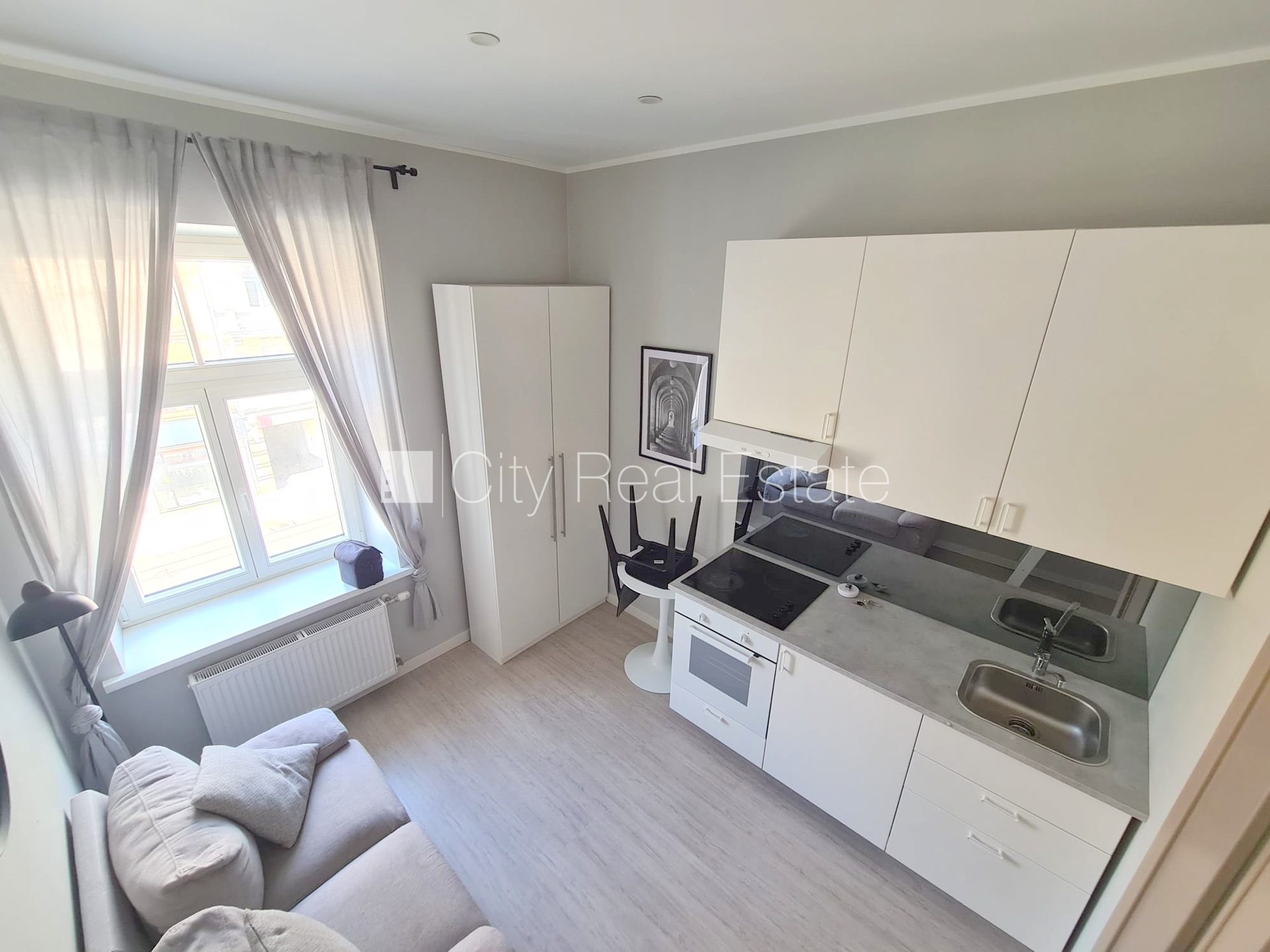 1-toaline korter Rīga, Centrs, 14 m², üür, Foto 3 / 10