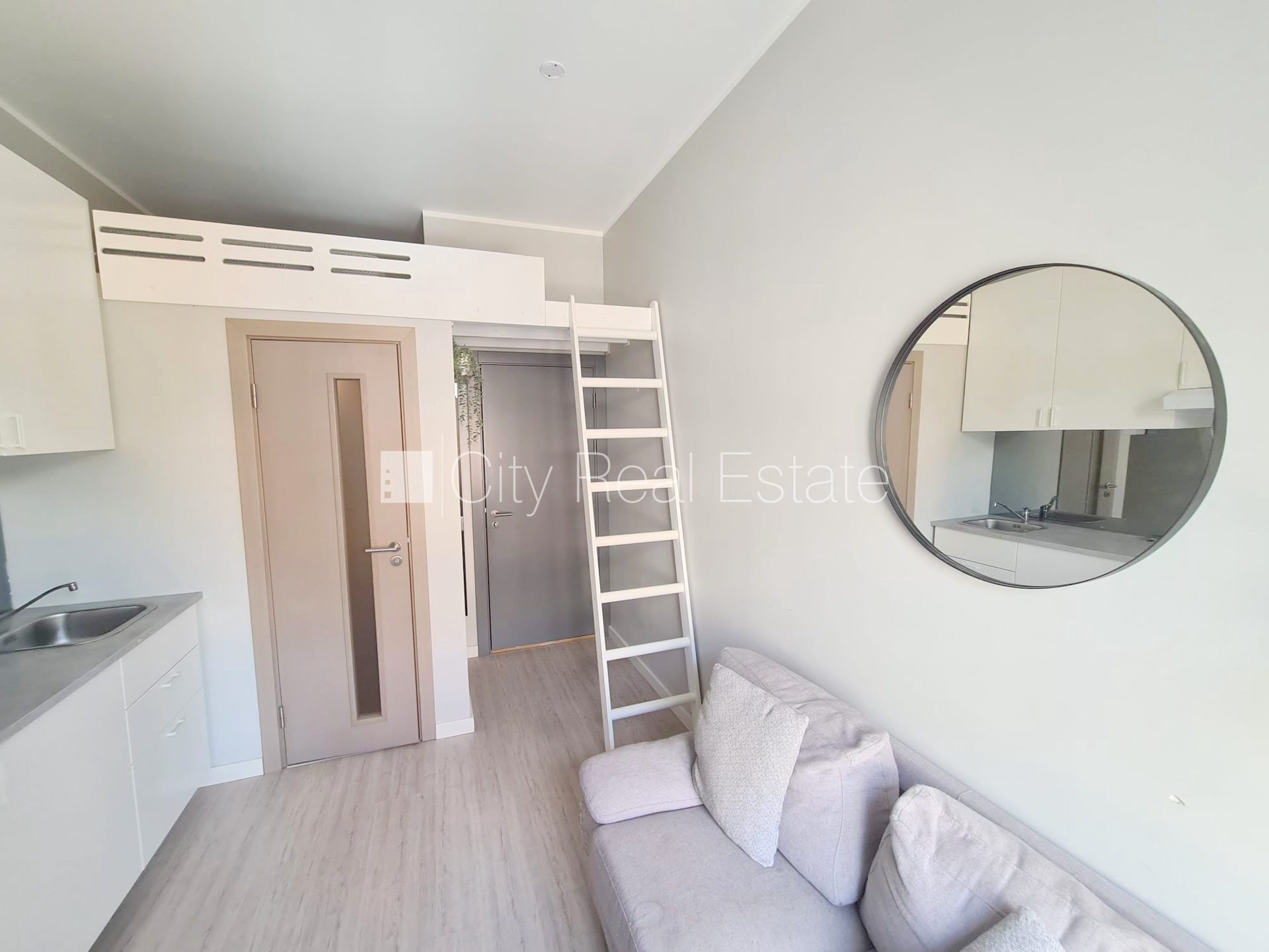 1-toaline korter Rīga, Centrs, 14 m², üür, Foto 9 / 10