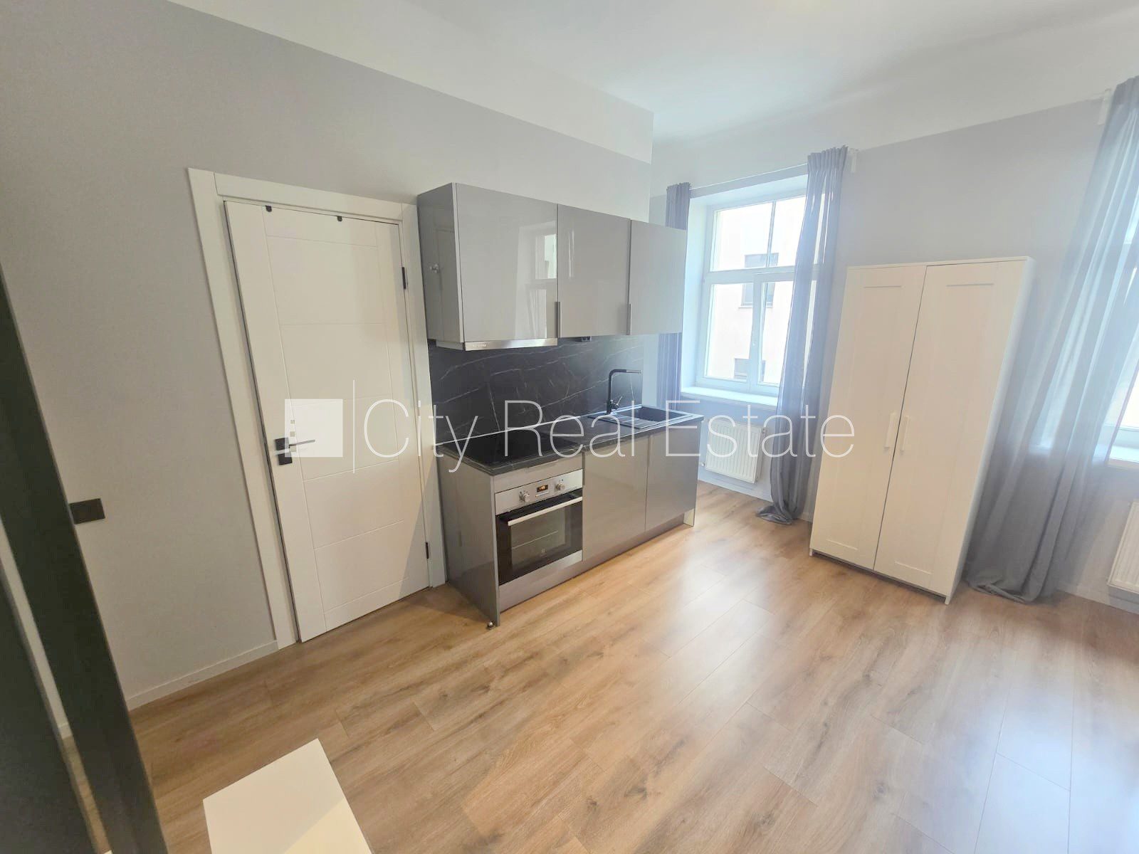1-toaline korter Rīga, Centrs, 22 m², üür, Foto 2 / 10