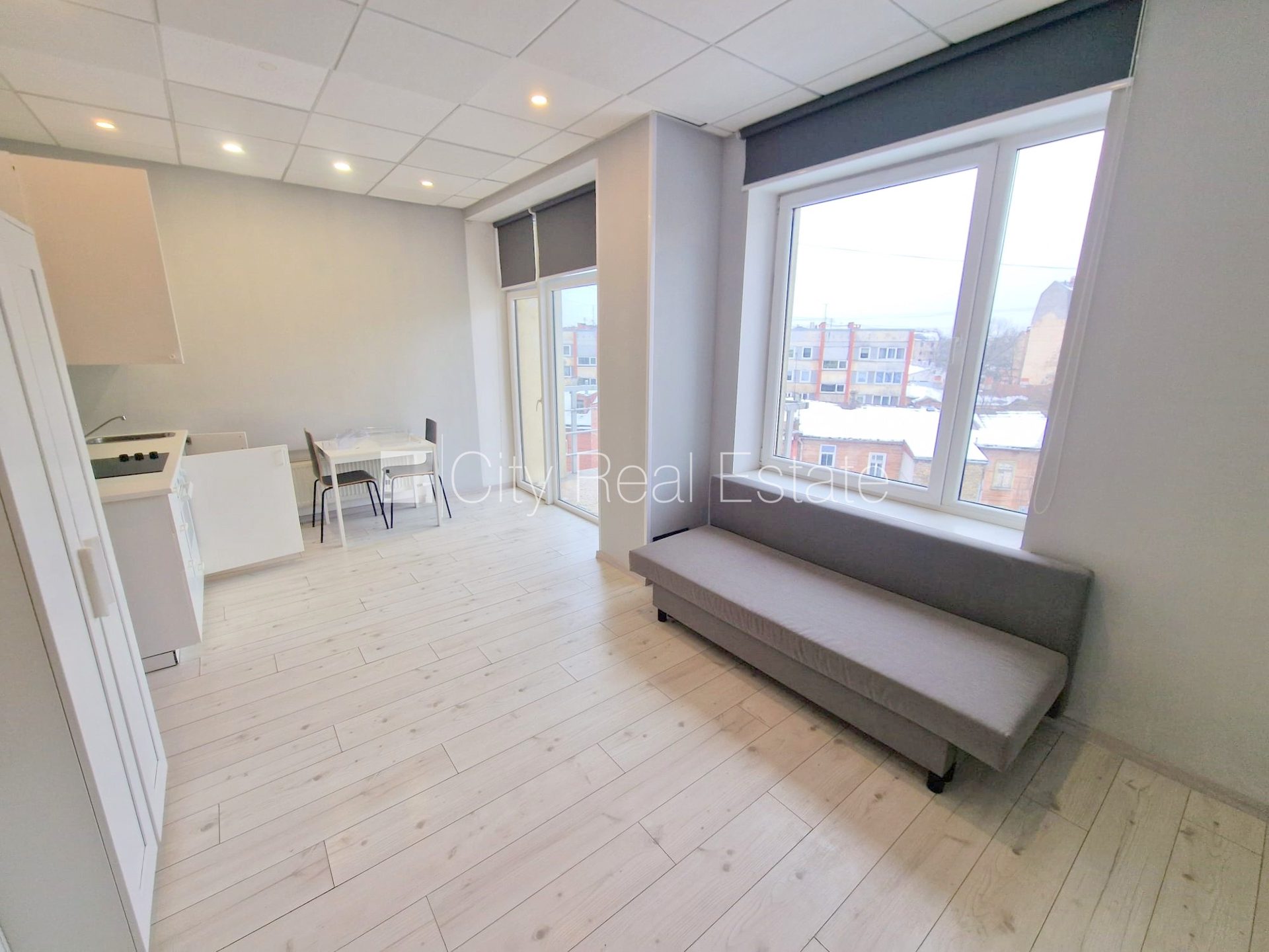 1-toaline korter Rīga, Centrs, 27 m², üür, Foto 2 / 10