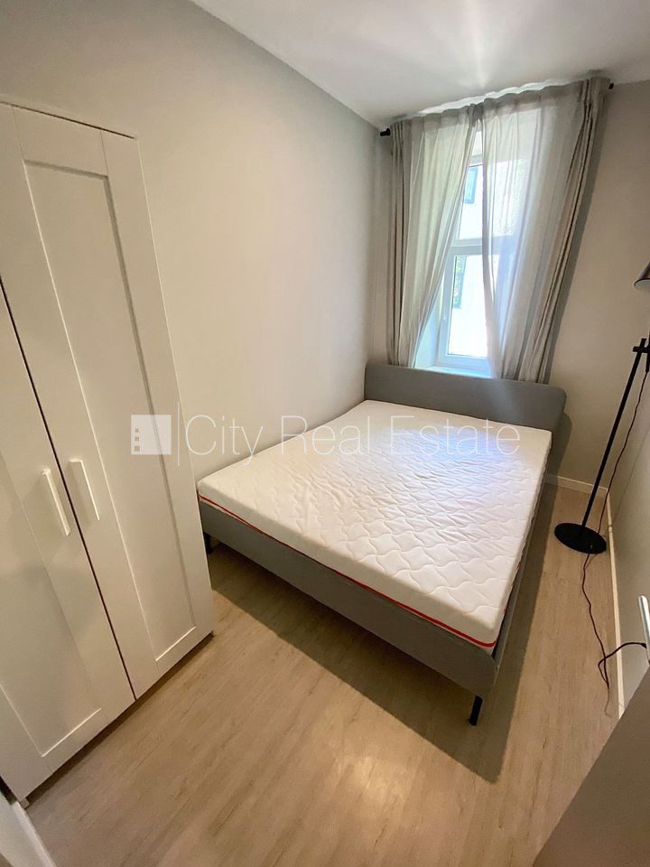 2-комнатная квартира в Рига, Центр, 35 м², аренда, Фото 1 из 10