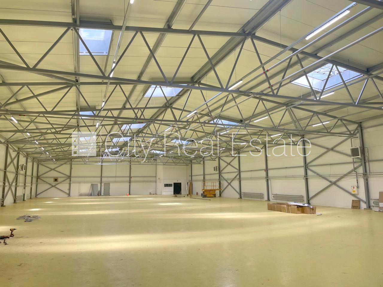Äripind Mārupes pagasts, 1437 m², üür, Foto 1 / 10