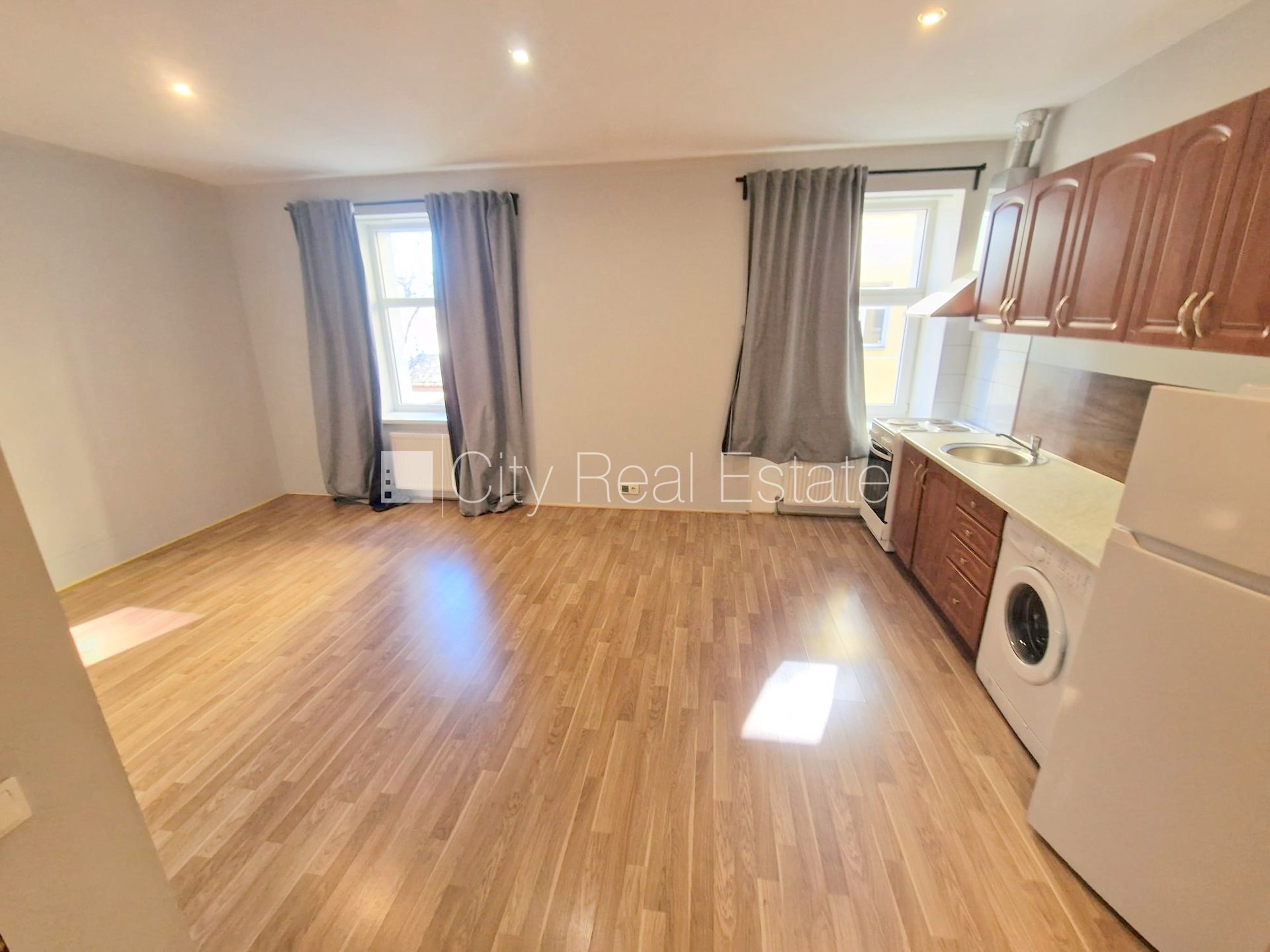 1-toaline korter Rīga, Centrs, 33 m², üür, Foto 5 / 10