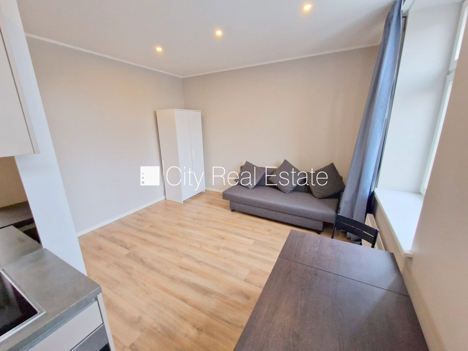 1 istabu dzīvoklis Rīga, Centrs, 25 m², izīrē, Foto 9 no 10