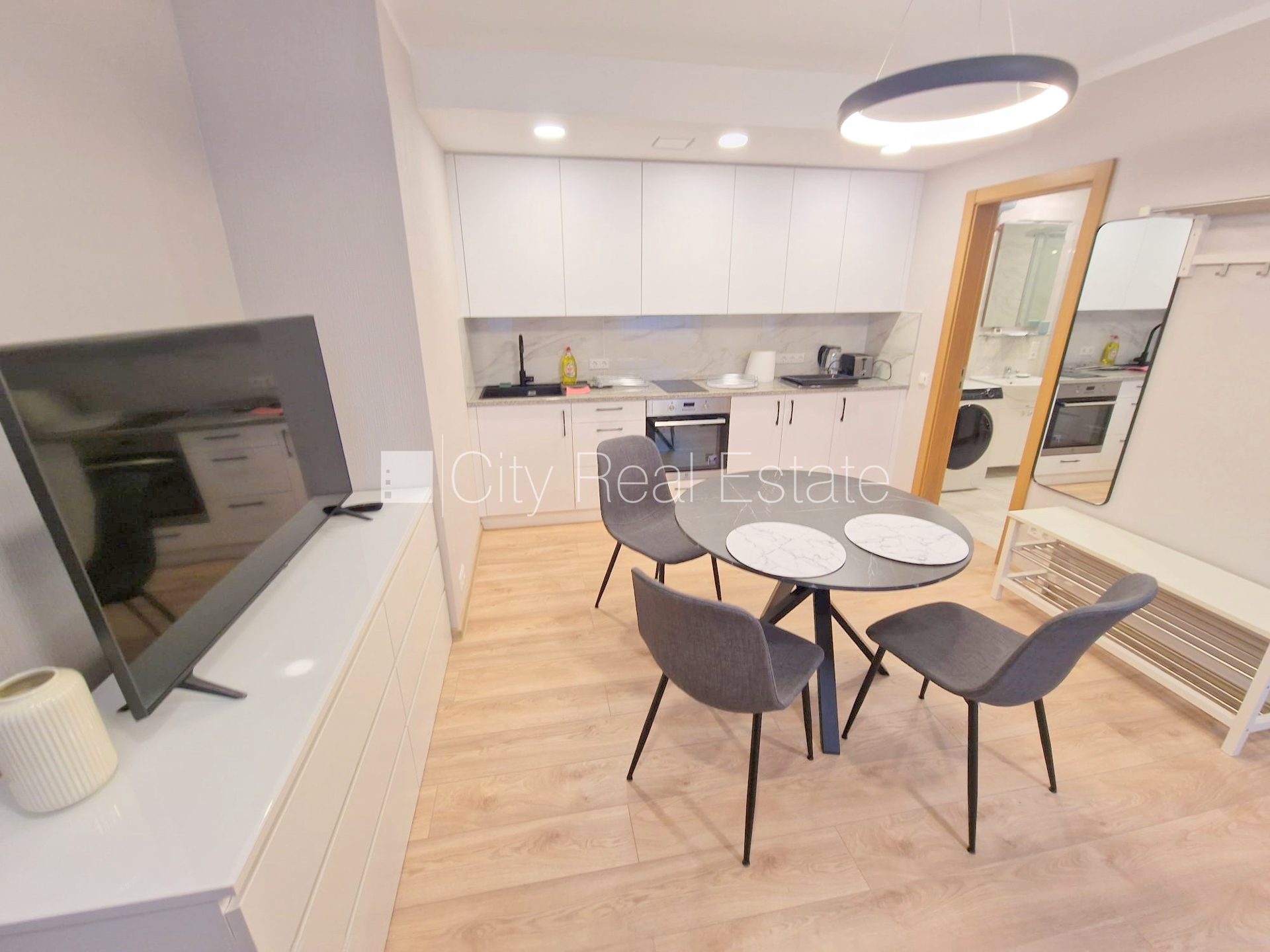 2-toaline korter Rīga, Centrs, 37 m², üür, Foto 3 / 10