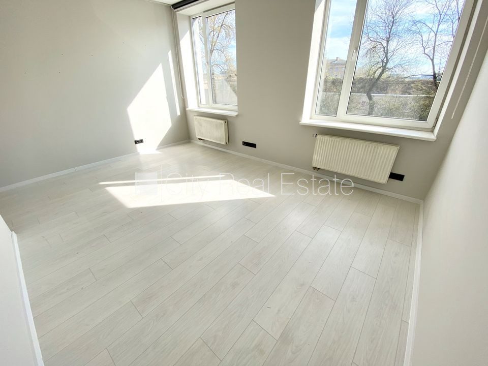 1 istabu dzīvoklis Rīga, Centrs, 30 m², izīrē, Foto 2 no 10