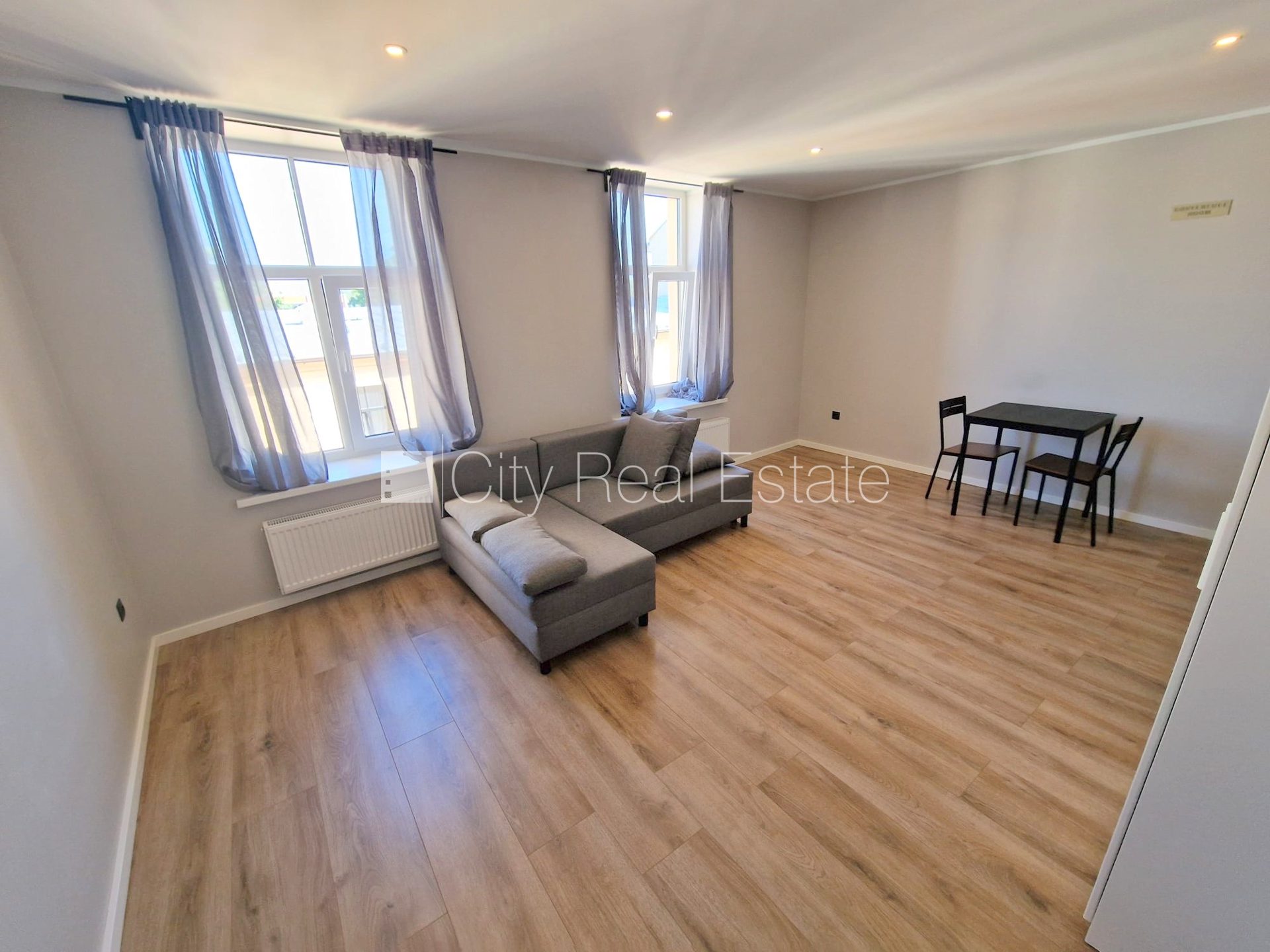 1 istabu dzīvoklis Rīga, Centrs, 32 m², izīrē, Foto 5 no 10