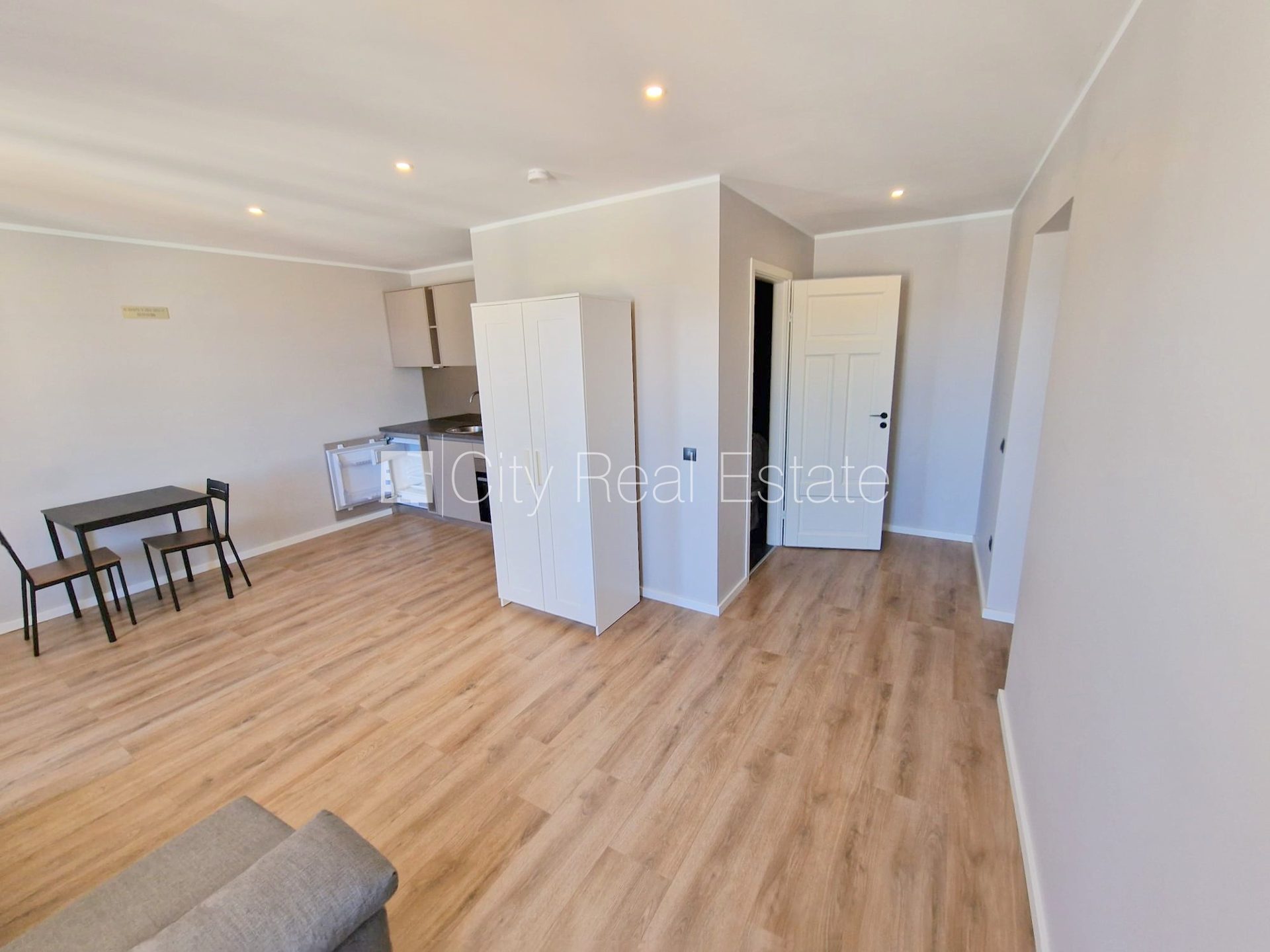 1 istabu dzīvoklis Rīga, Centrs, 32 m², izīrē, Foto 8 no 10