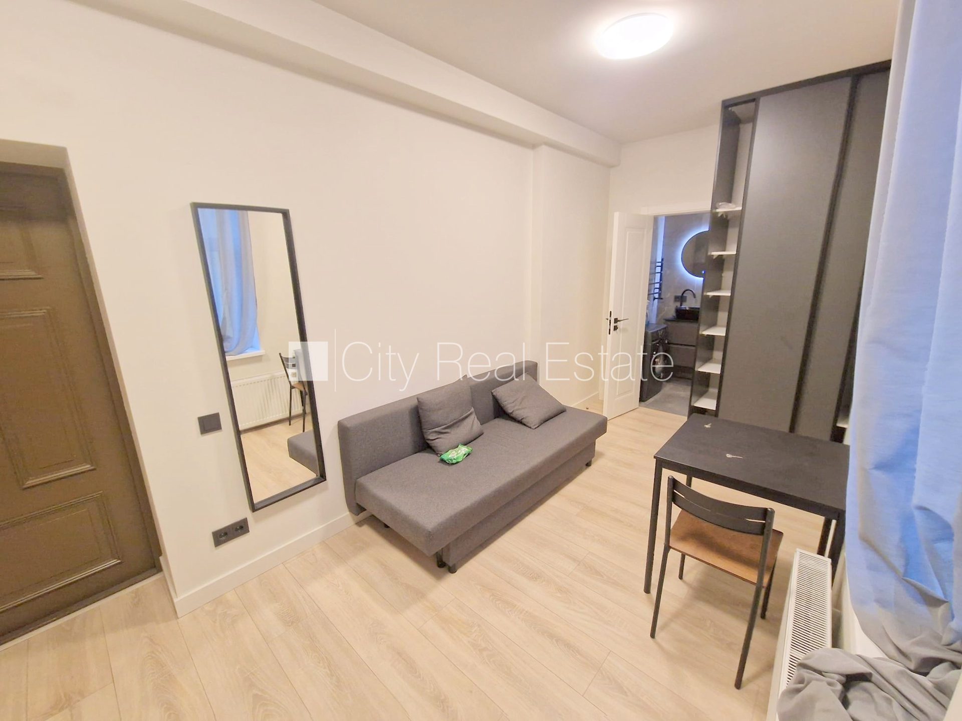 1 istabu dzīvoklis Rīga, Centrs, 17 m², izīrē, Foto 9 no 10