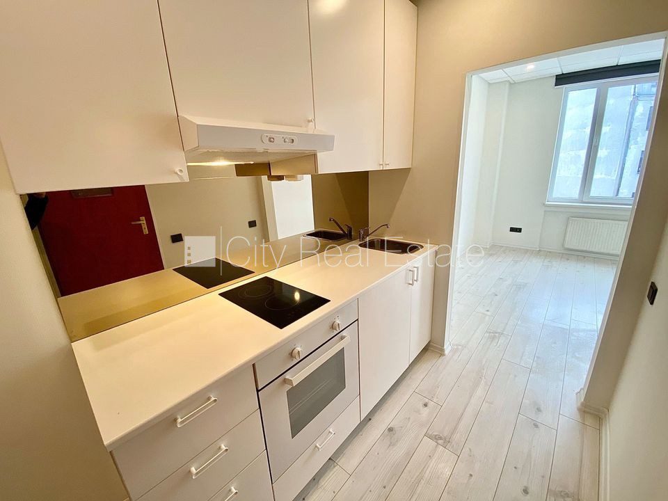 1 istabu dzīvoklis Rīga, Centrs, 25 m², izīrē, Foto 1 no 10