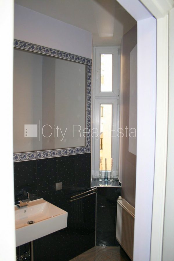 2-room apartment for rent in Riga, City Centre, 37 m², Photo 8 of 10