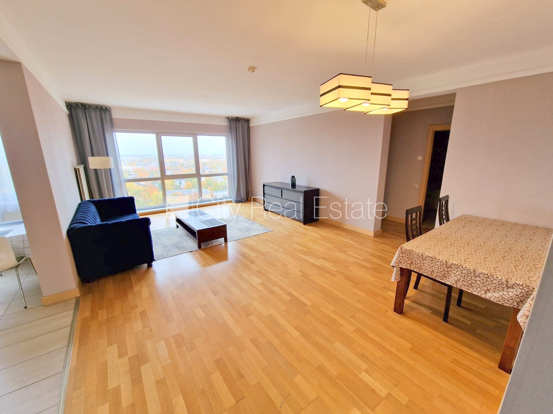 3-комнатная квартира в Рига, Шампетерис, 92 м², аренда, Фото 2 из 10