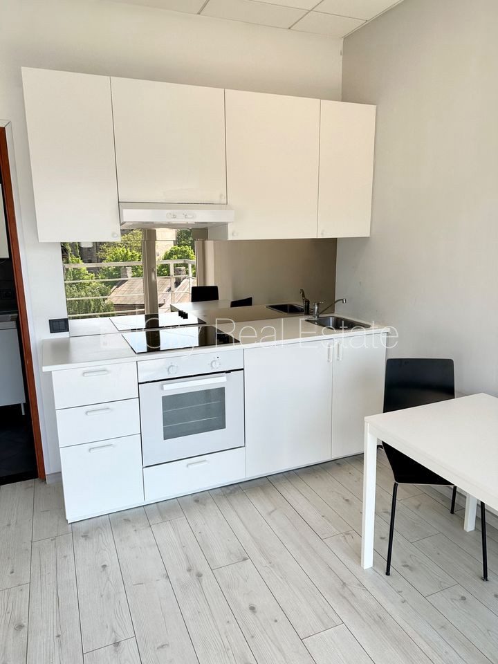 1 istabu dzīvoklis Rīga, Centrs, 28 m², izīrē, Foto 7 no 10