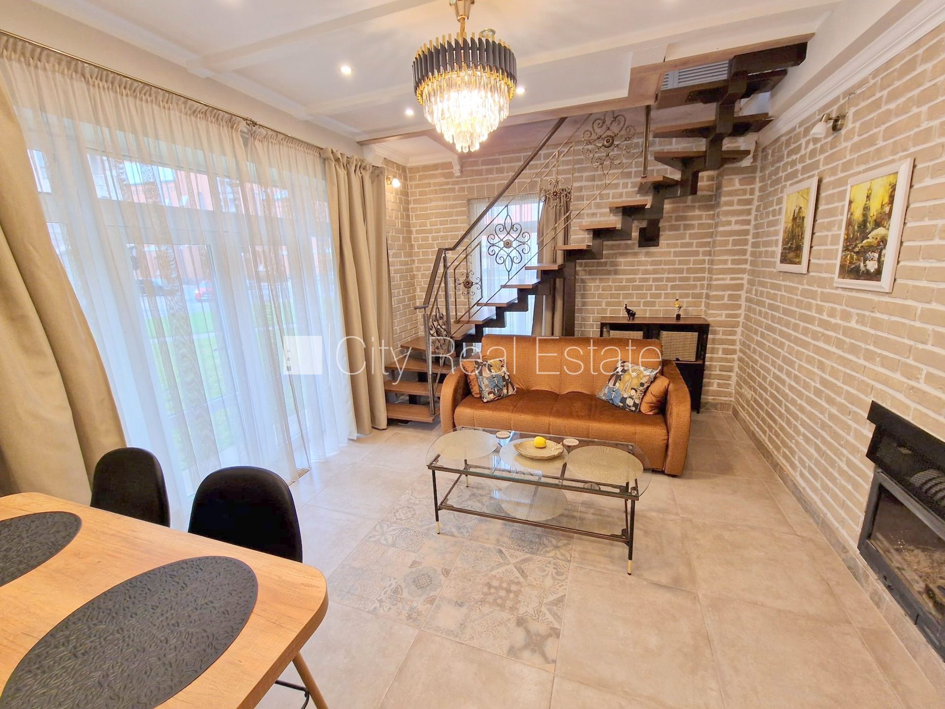 3-toaline korter Rīga, Centrs, 55 m², üür, Foto 1 / 10