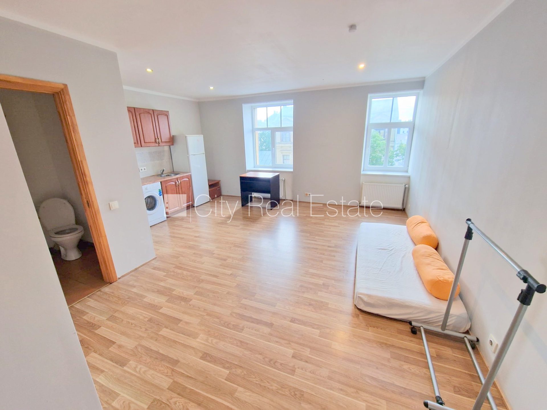 1 istabu dzīvoklis Rīga, Centrs, 29 m², izīrē, Foto 2 no 10