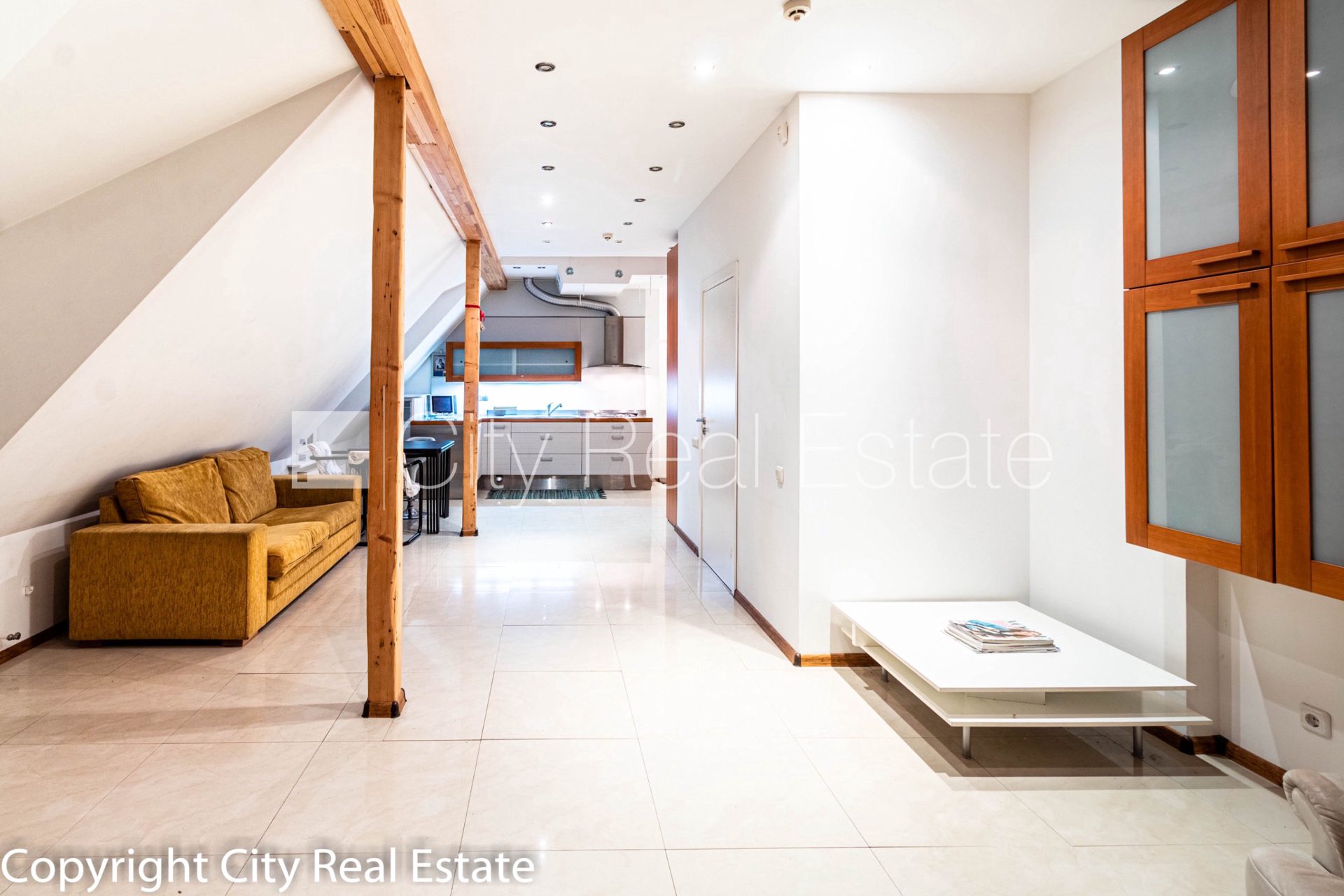 2-toaline korter Rīga, Centrs, 80 m², müük, Foto 2 / 10