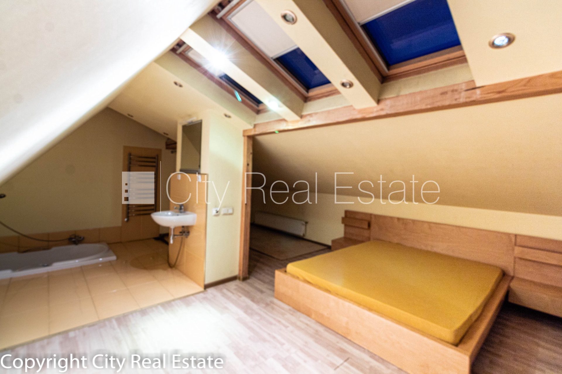 2-toaline korter Rīga, Centrs, 80 m², müük, Foto 9 / 10