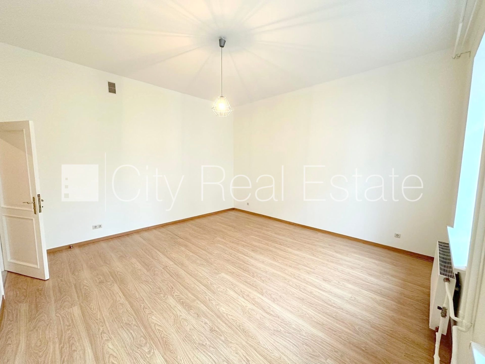 3-room apartment for rent in Riga, City Centre, 77 m², Photo 5 of 10
