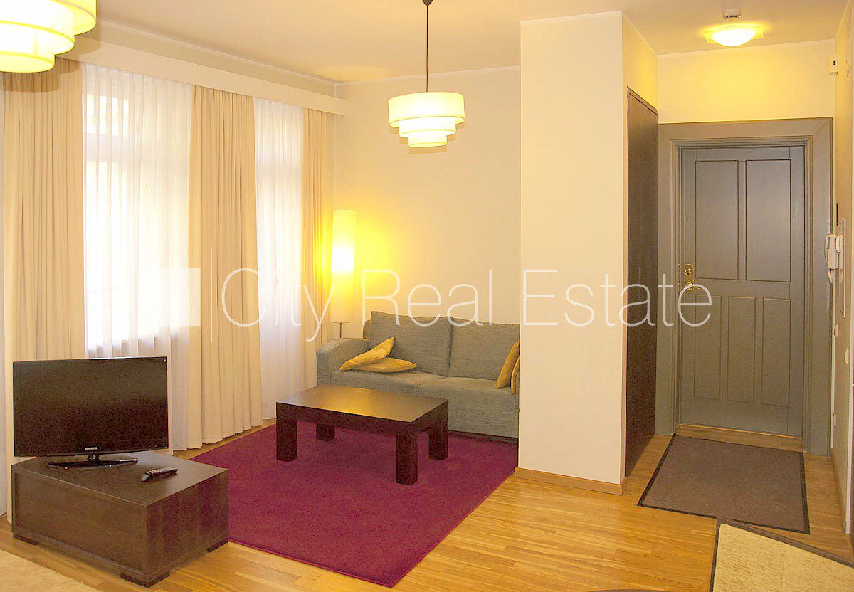 1-toaline korter Rīga, Vecrīga, 38 m², üür, Foto 1 / 8