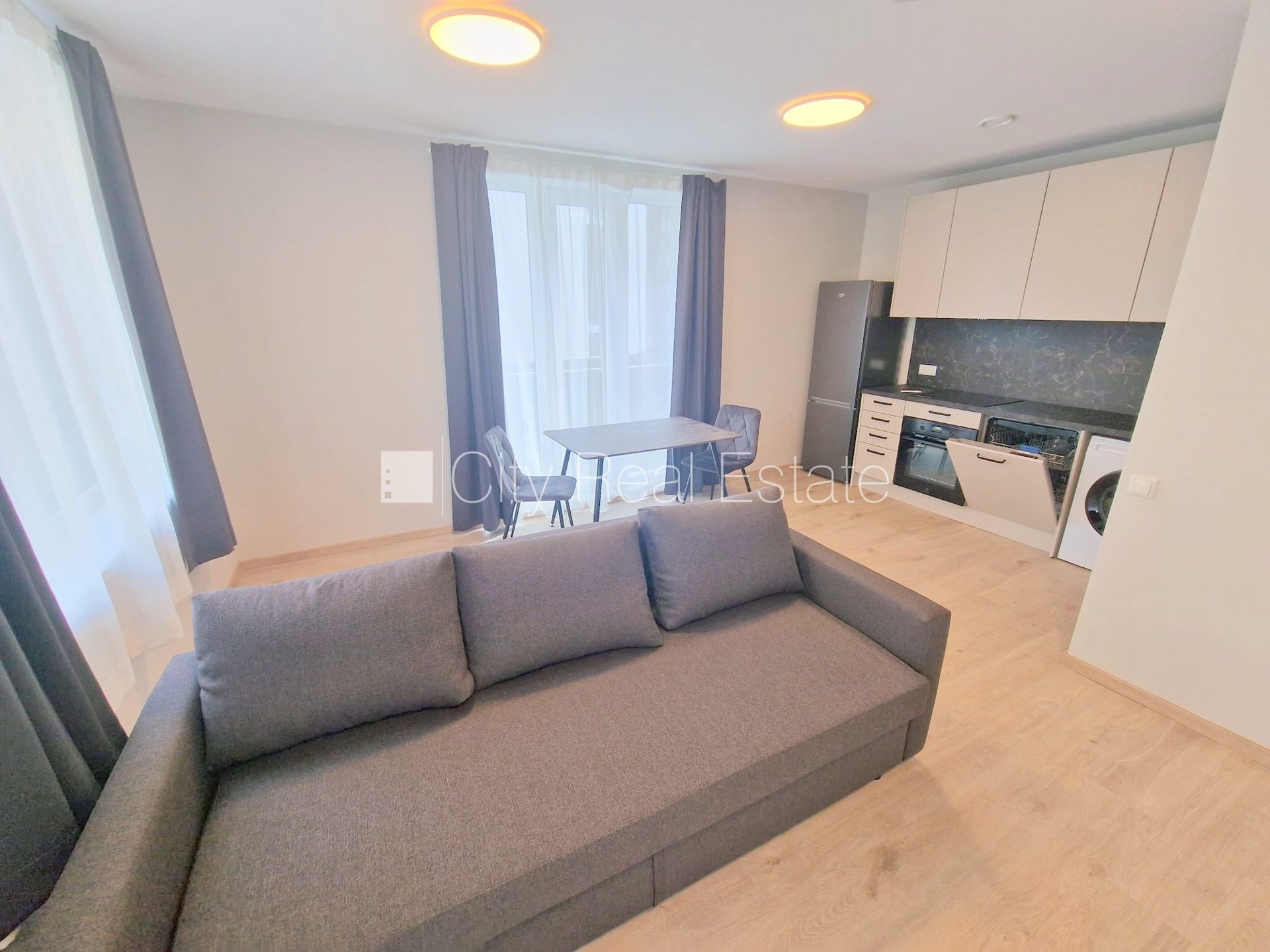 1 istabu dzīvoklis Rīga, Vecrīga, 35 m², izīrē, Foto 1 no 10