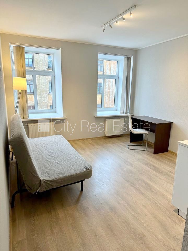 1 istabu dzīvoklis Rīga, Centrs, 20 m², izīrē, Foto 1 no 10