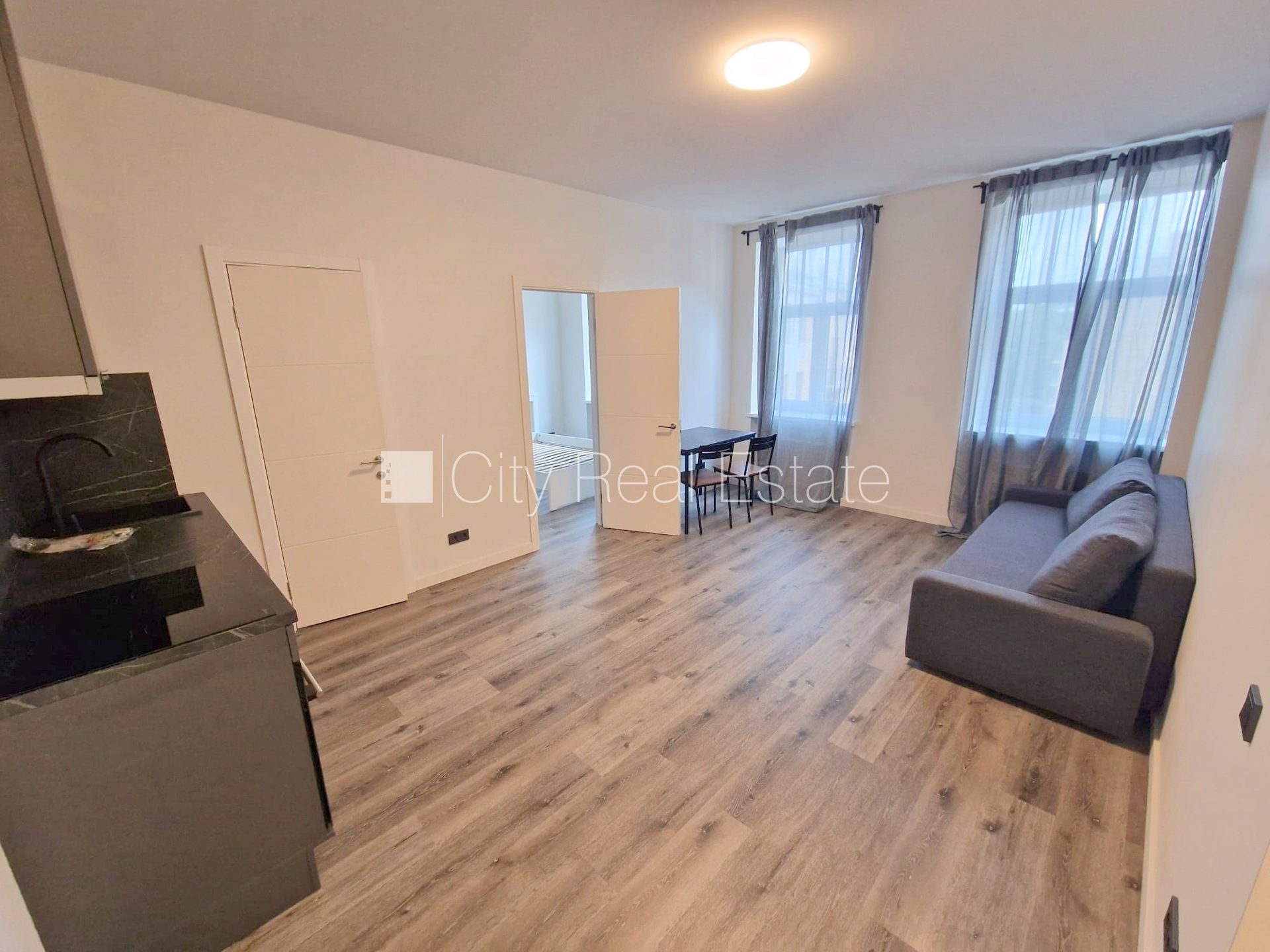 2-room apartment for rent in Riga, City Centre, 37 m², Photo 2 of 10