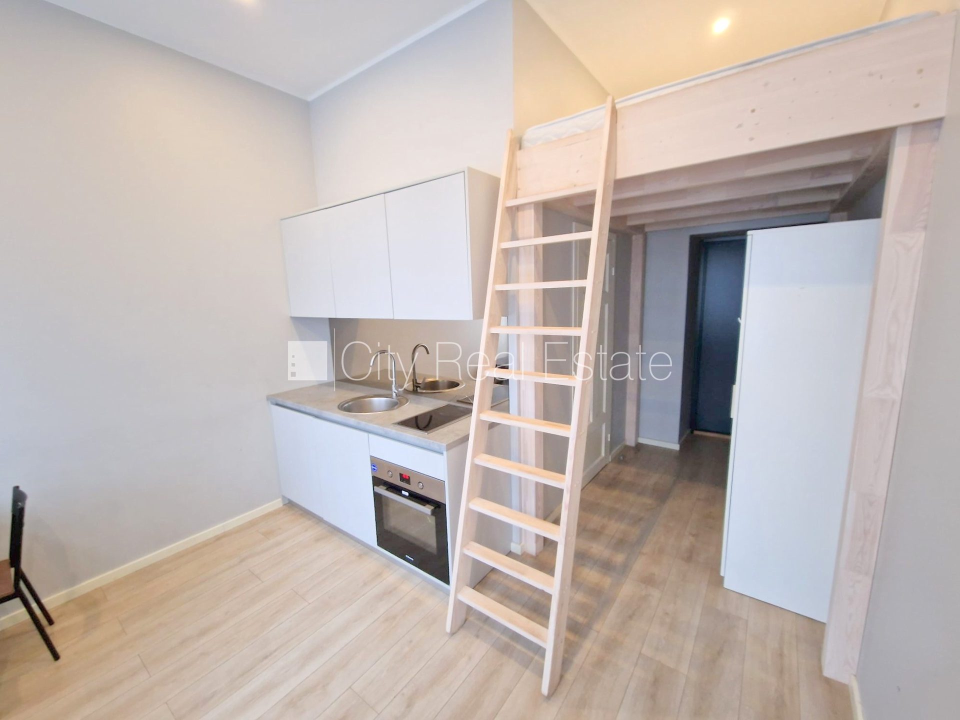 1-toaline korter Rīga, Centrs, 22 m², üür, Foto 2 / 10