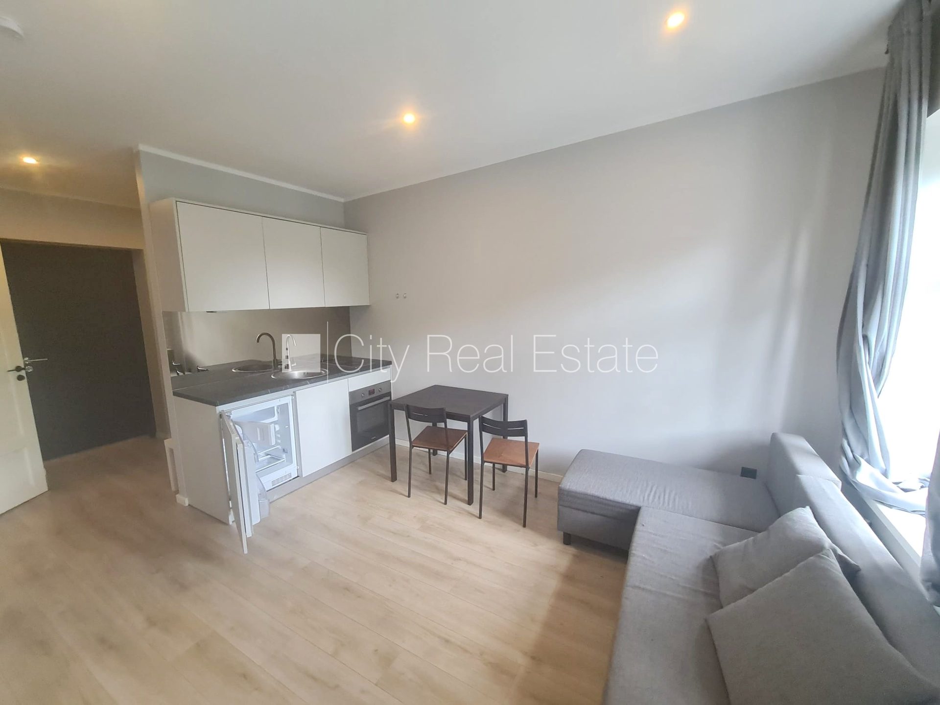 1-toaline korter Rīga, Centrs, 22 m², üür, Foto 2 / 10