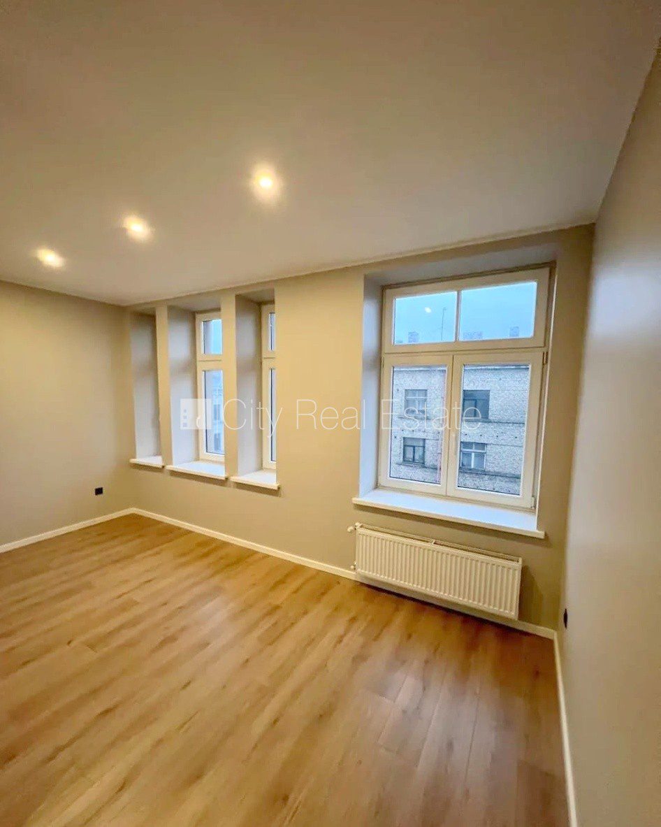 1-toaline korter Rīga, Centrs, 21 m², üür, Foto 3 / 10