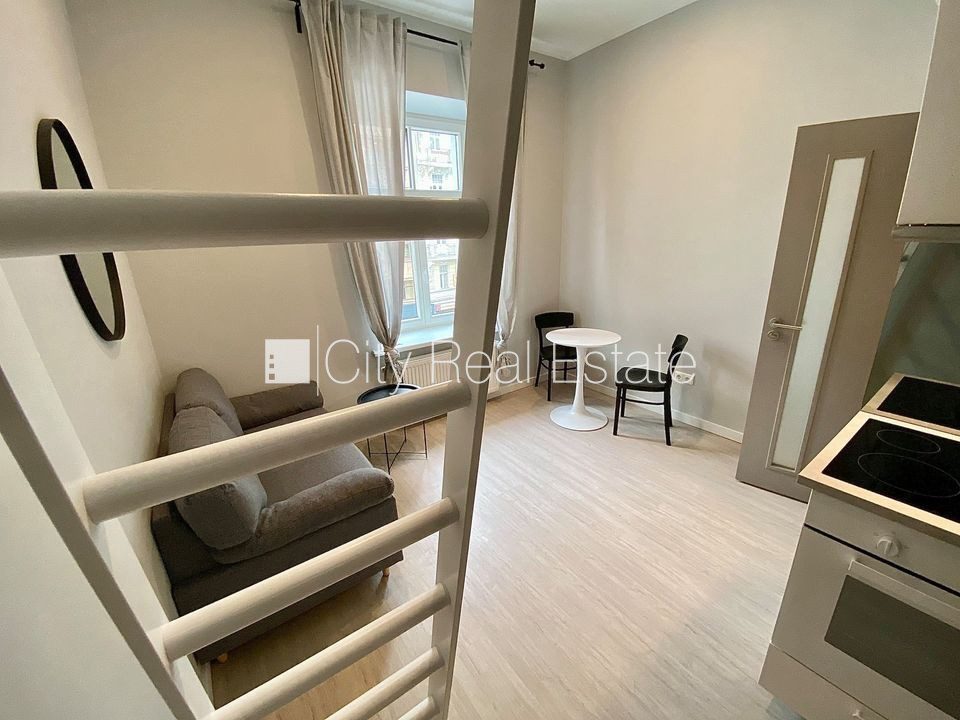 1-комнатная квартира в Рига, Центр, 17 м², аренда, Фото 2 из 10