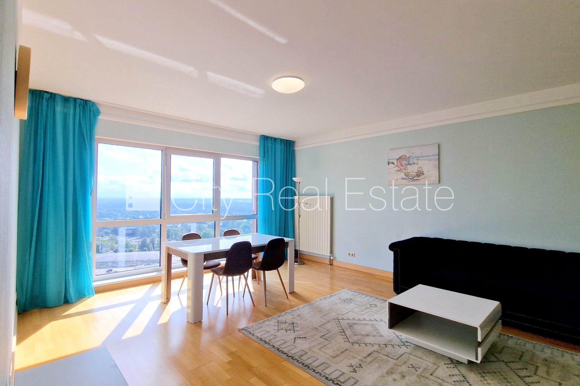 3 istabu dzīvoklis Rīga, Šampēteris, 100 m², izīrē, Foto 1 no 10