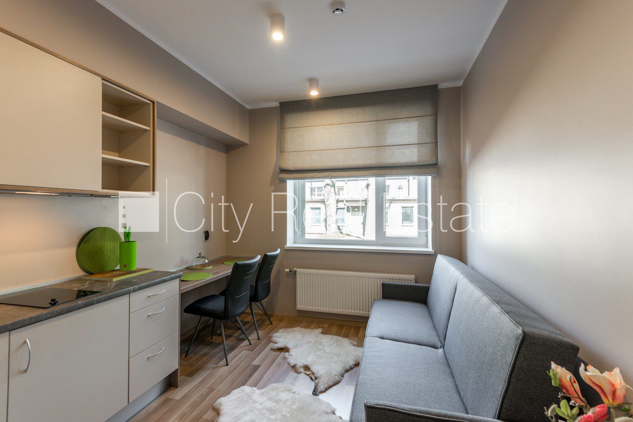 1-toaline korter Rīga, Šampēteris, 16 m², üür, Foto 1 / 5