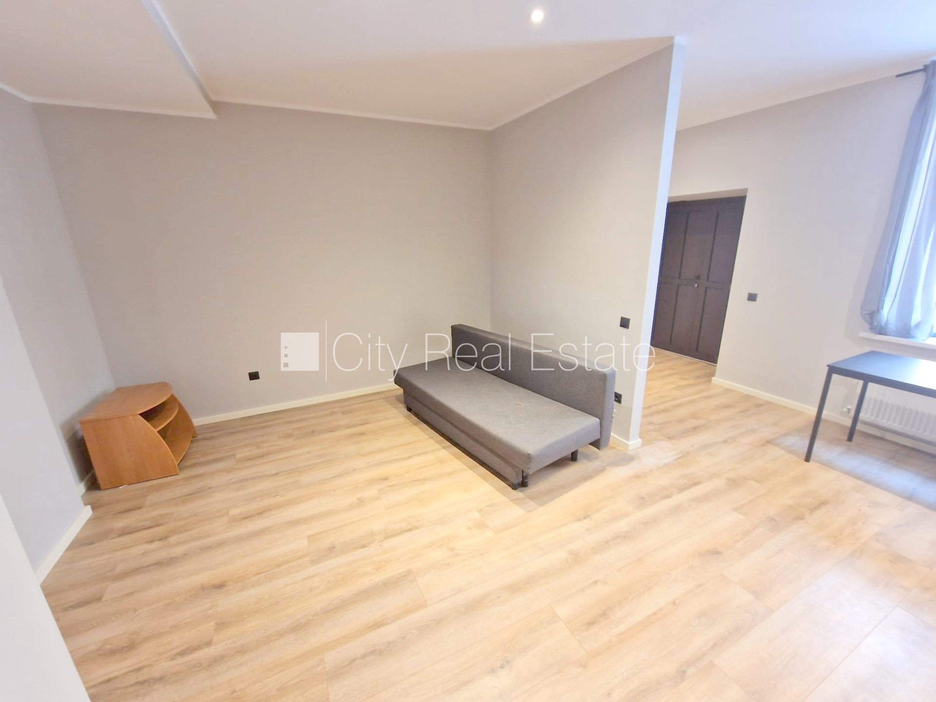 1-toaline korter Rīga, Centrs, 42 m², üür, Foto 3 / 10