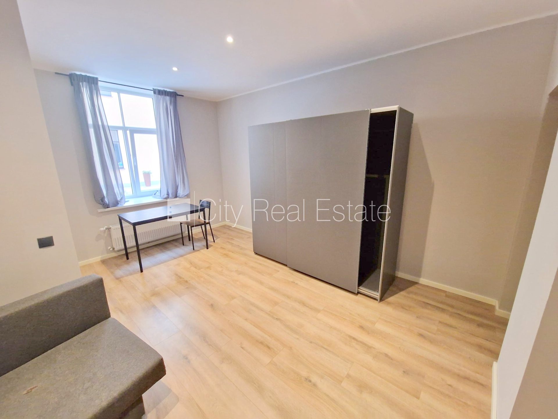 1-toaline korter Rīga, Centrs, 42 m², üür, Foto 7 / 10